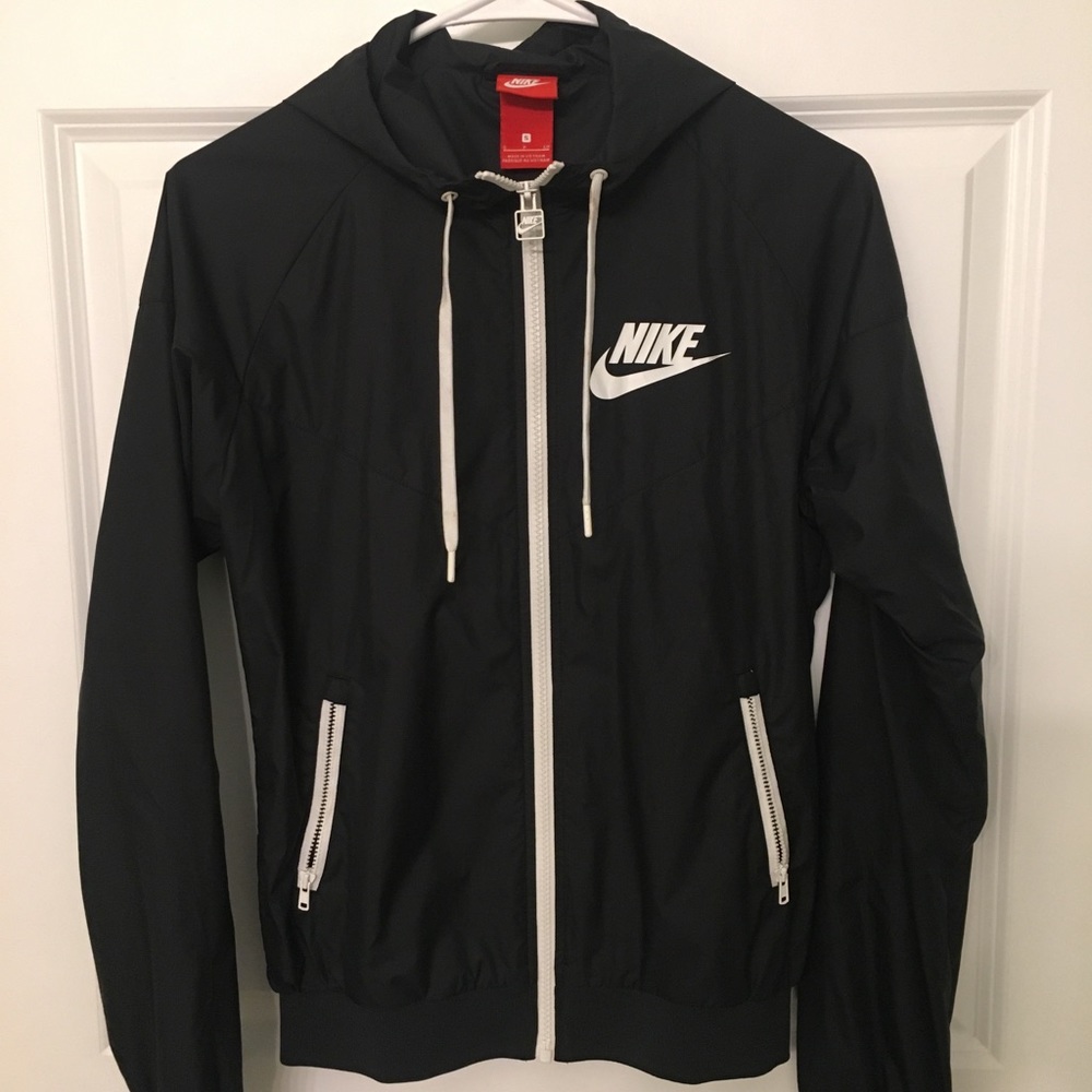 nike zip up jacket
